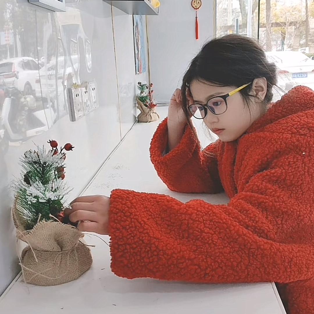 王晨曦（tina）