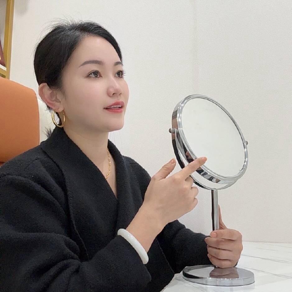 雷州做爆红唇霞姐