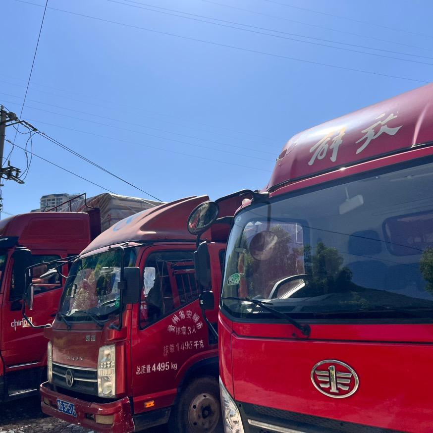 小悦 重汽王牌 自卸车