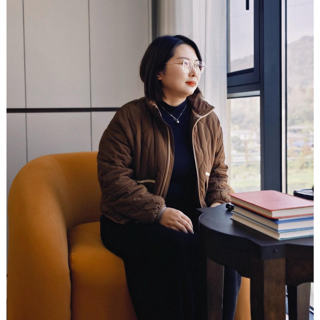 虹姐是个运营（实体IP）