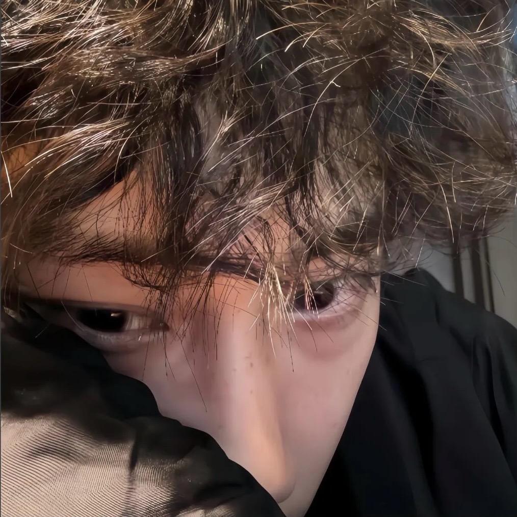 🤯