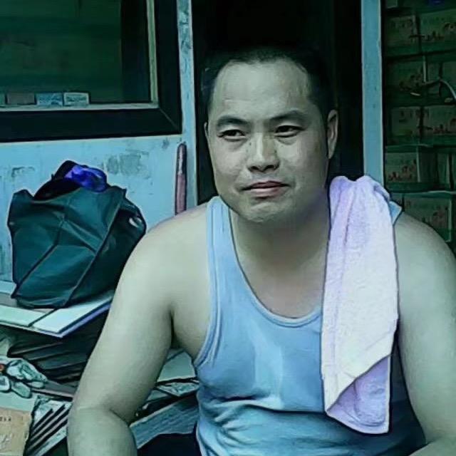 祥子搬砖