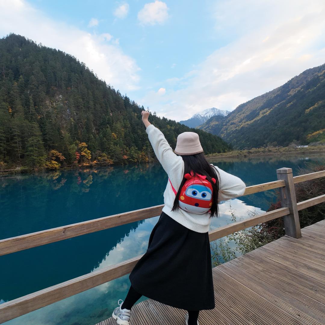 哈哈哈是假狒狒哈哈哈