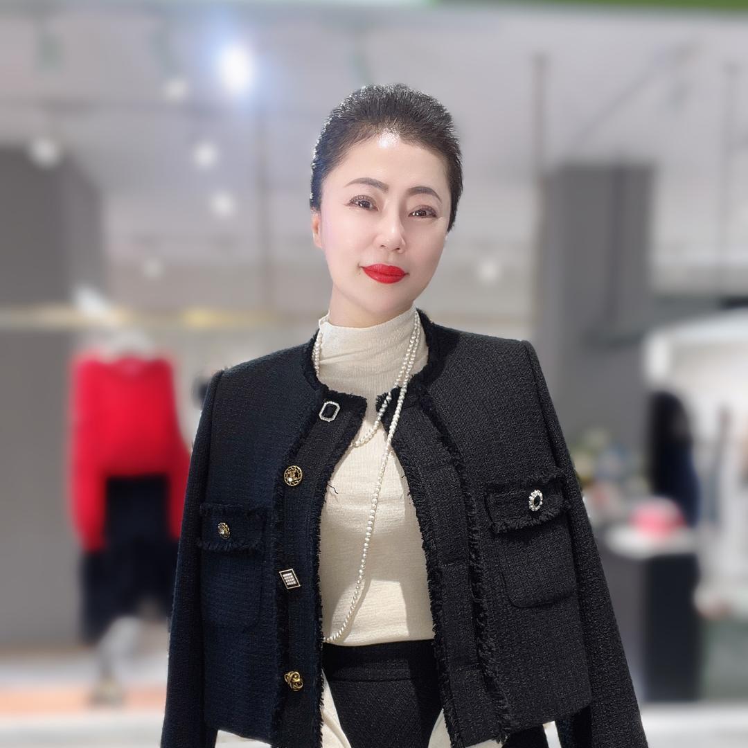 王晶女装名品