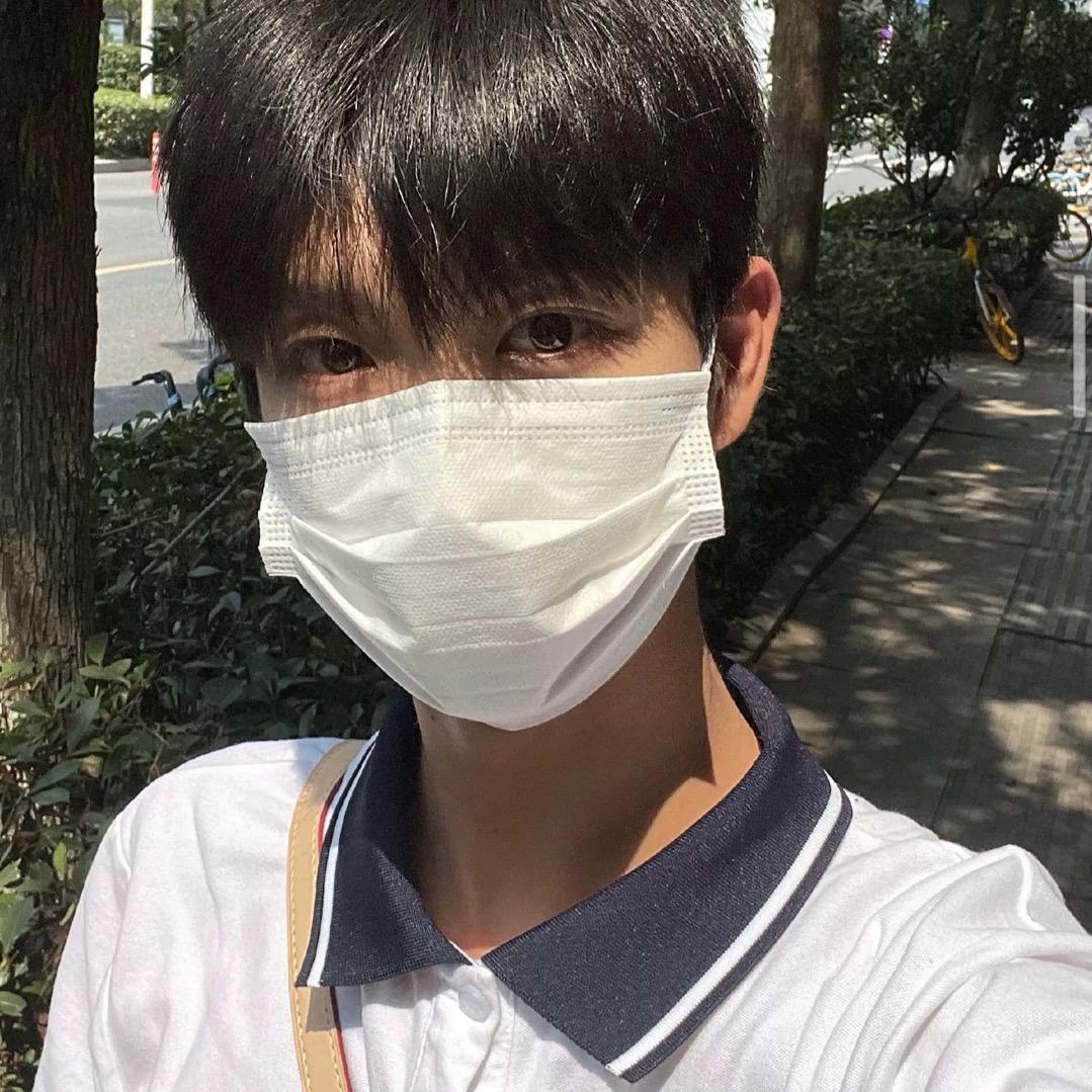 小鱼 🐟