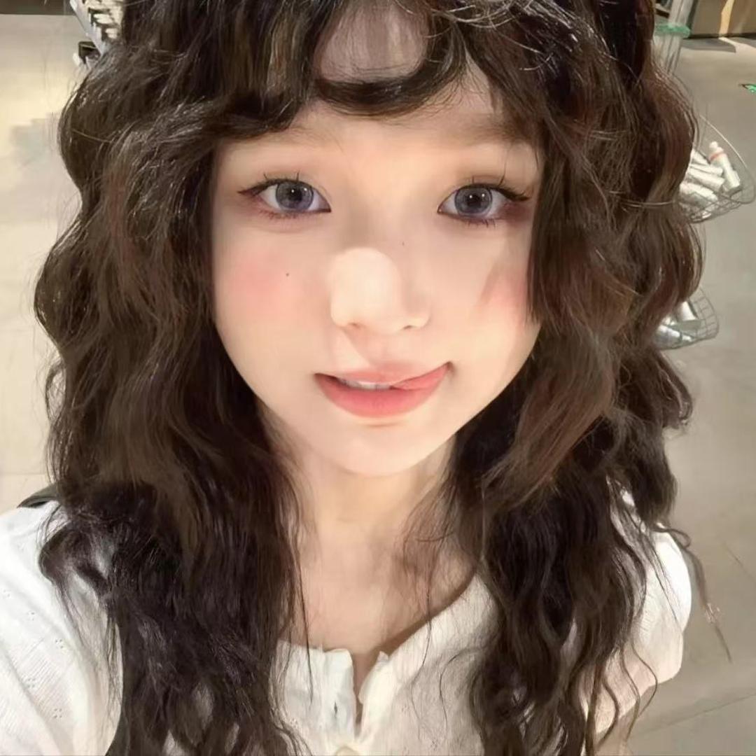 贝贝.