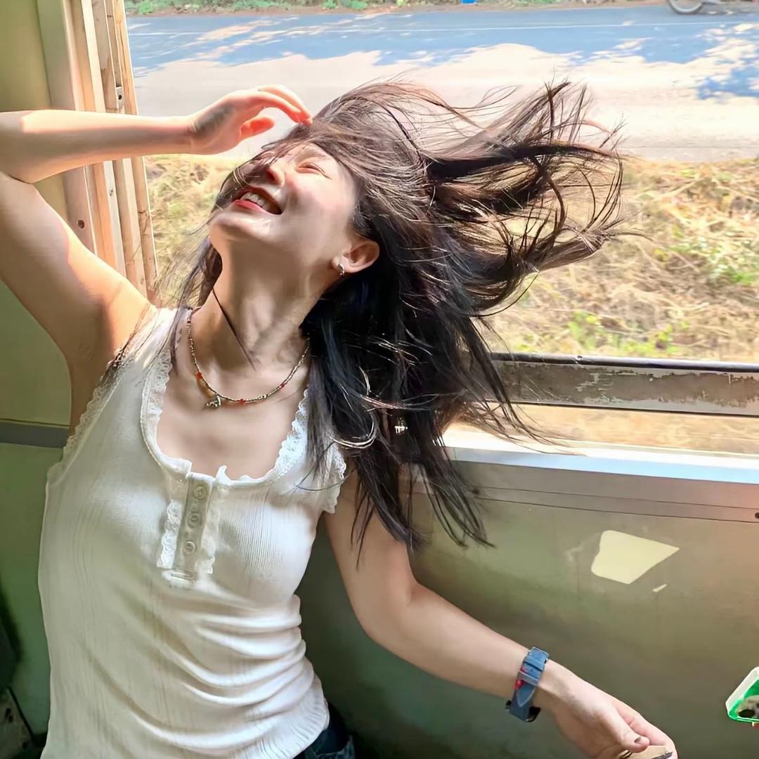 ㅤ     ㅤ小u