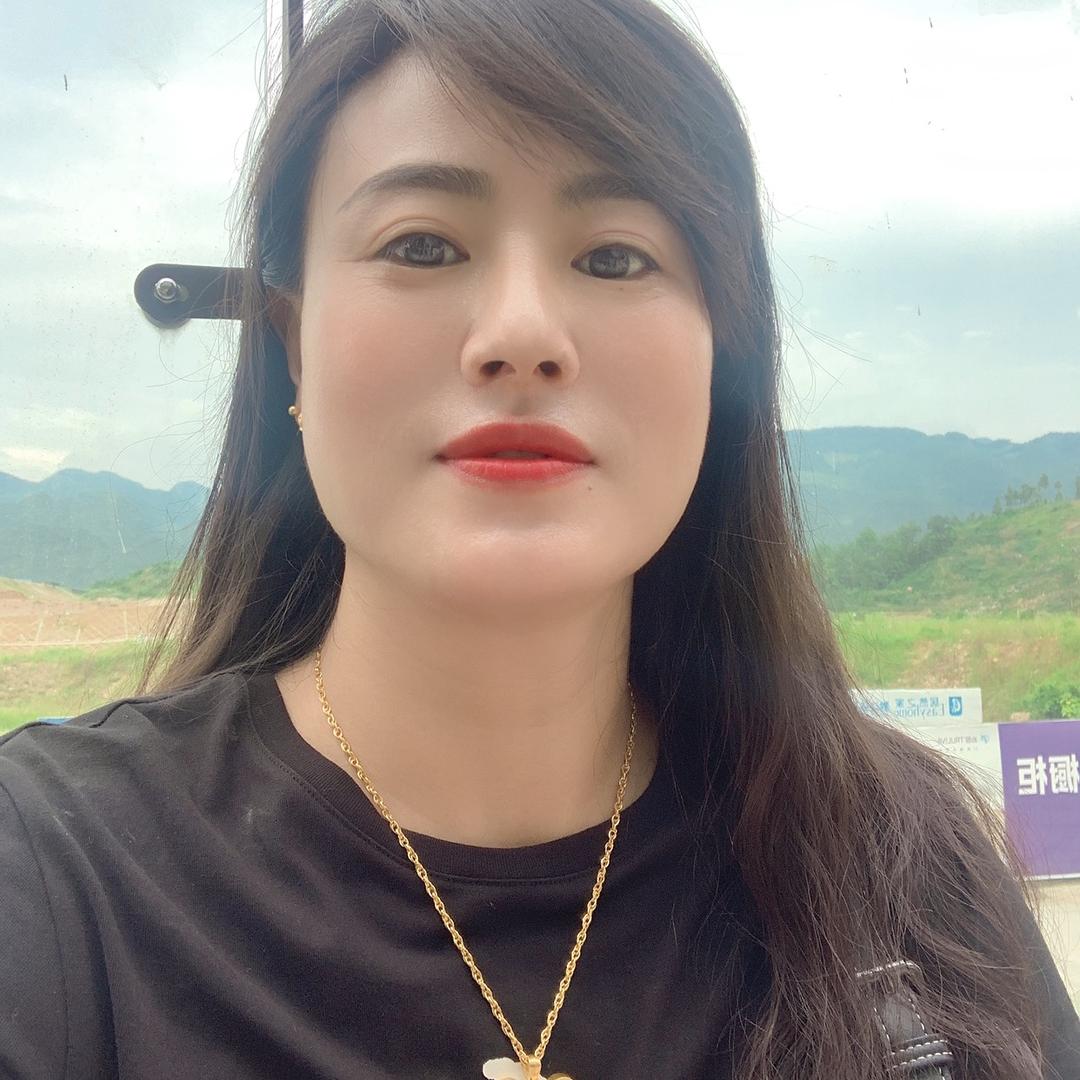 杨二妹🧍‍♀️居然之家贵族城堡窗帘