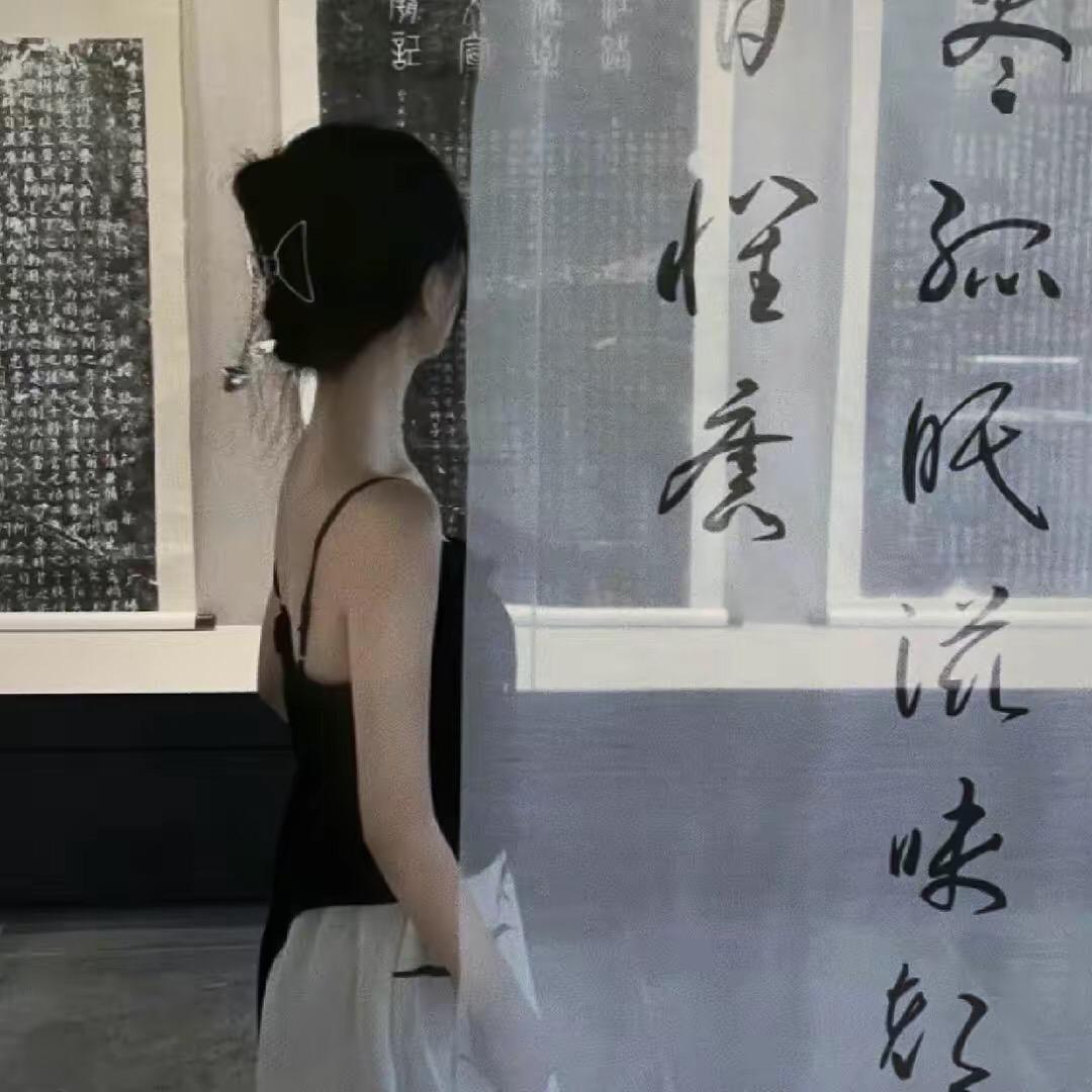 甜荔枝服饰穿搭