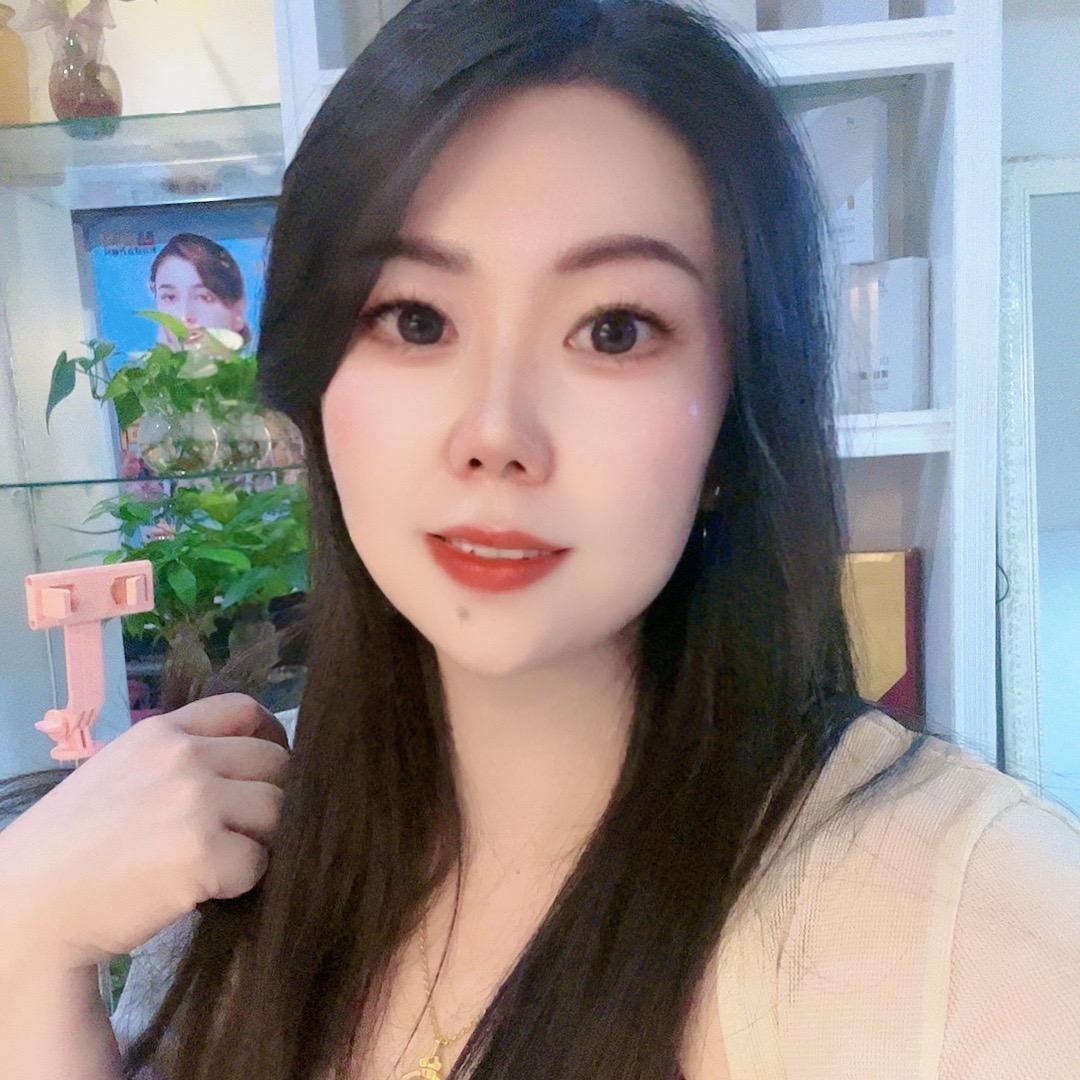 林云云🥰