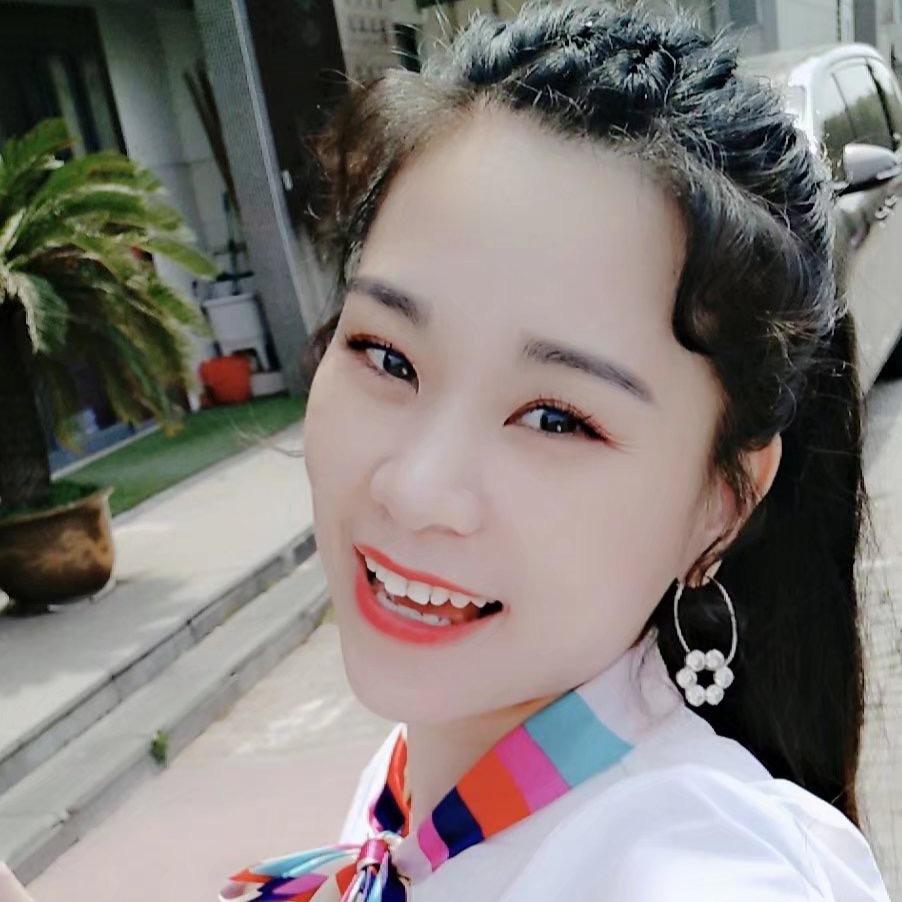 💃爱笑的（傻丫头）💃