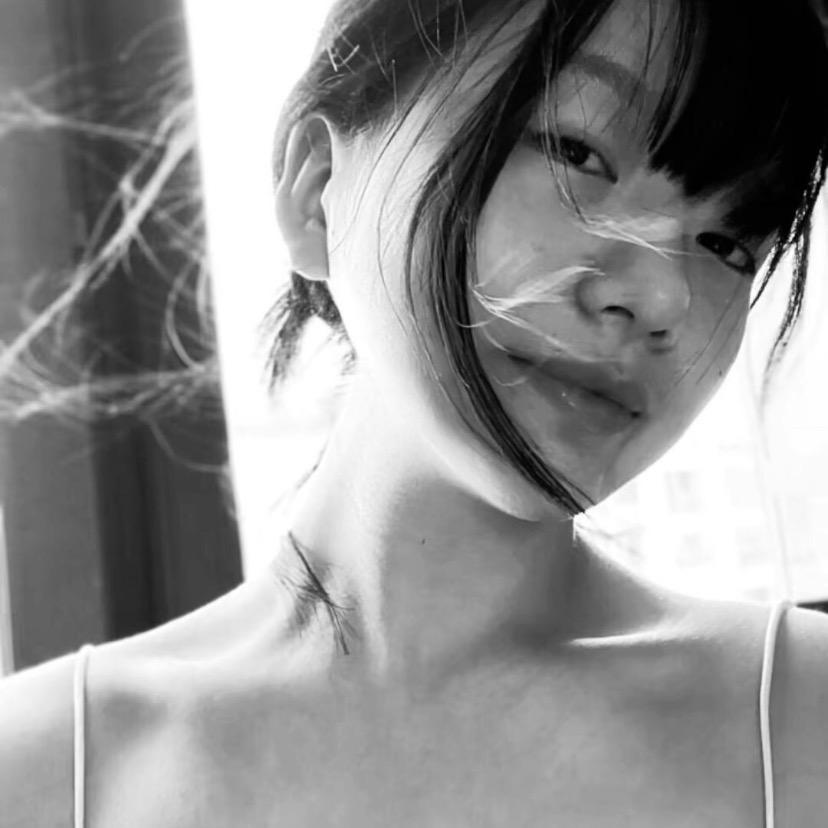 @怡.