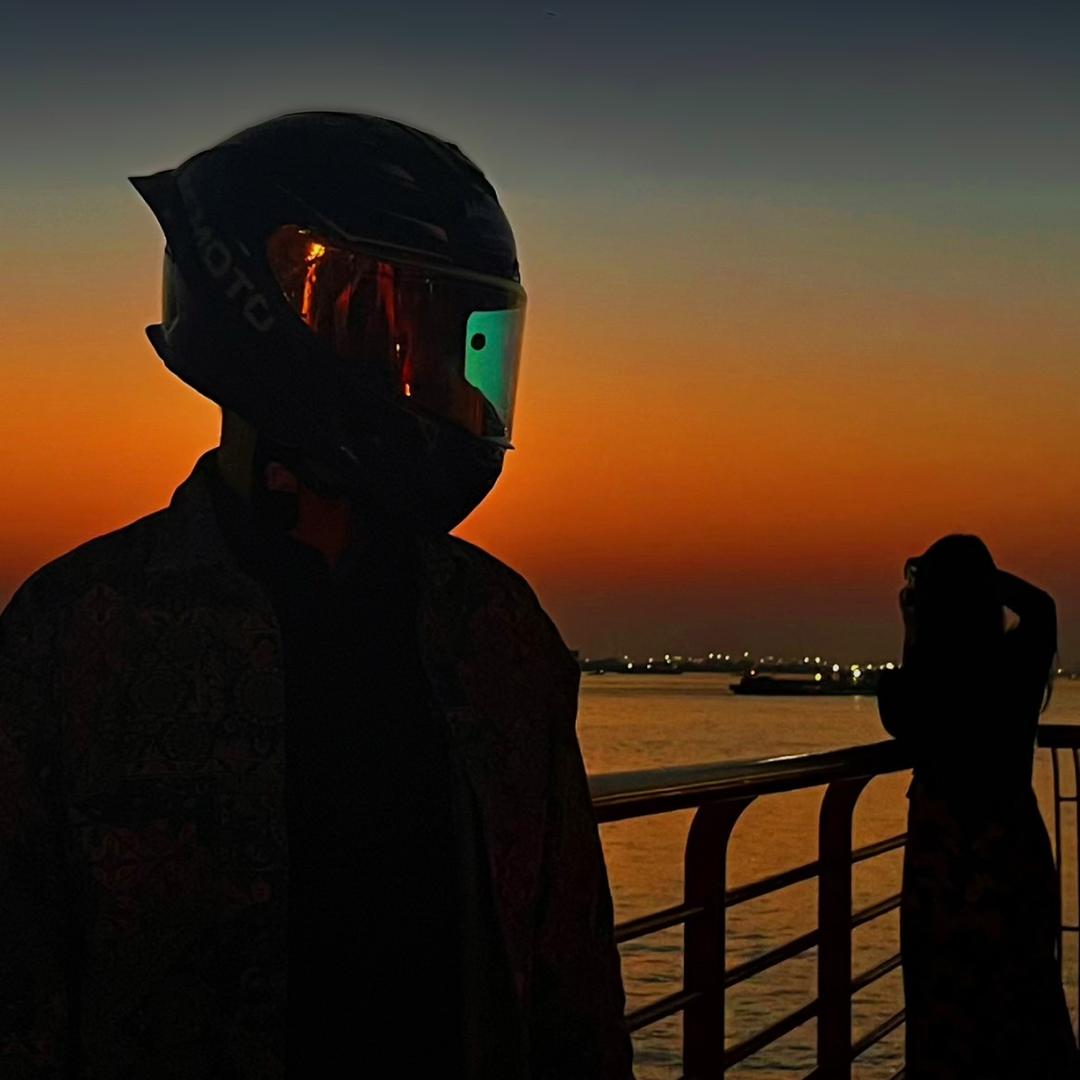 日落总要归山海的嘛！