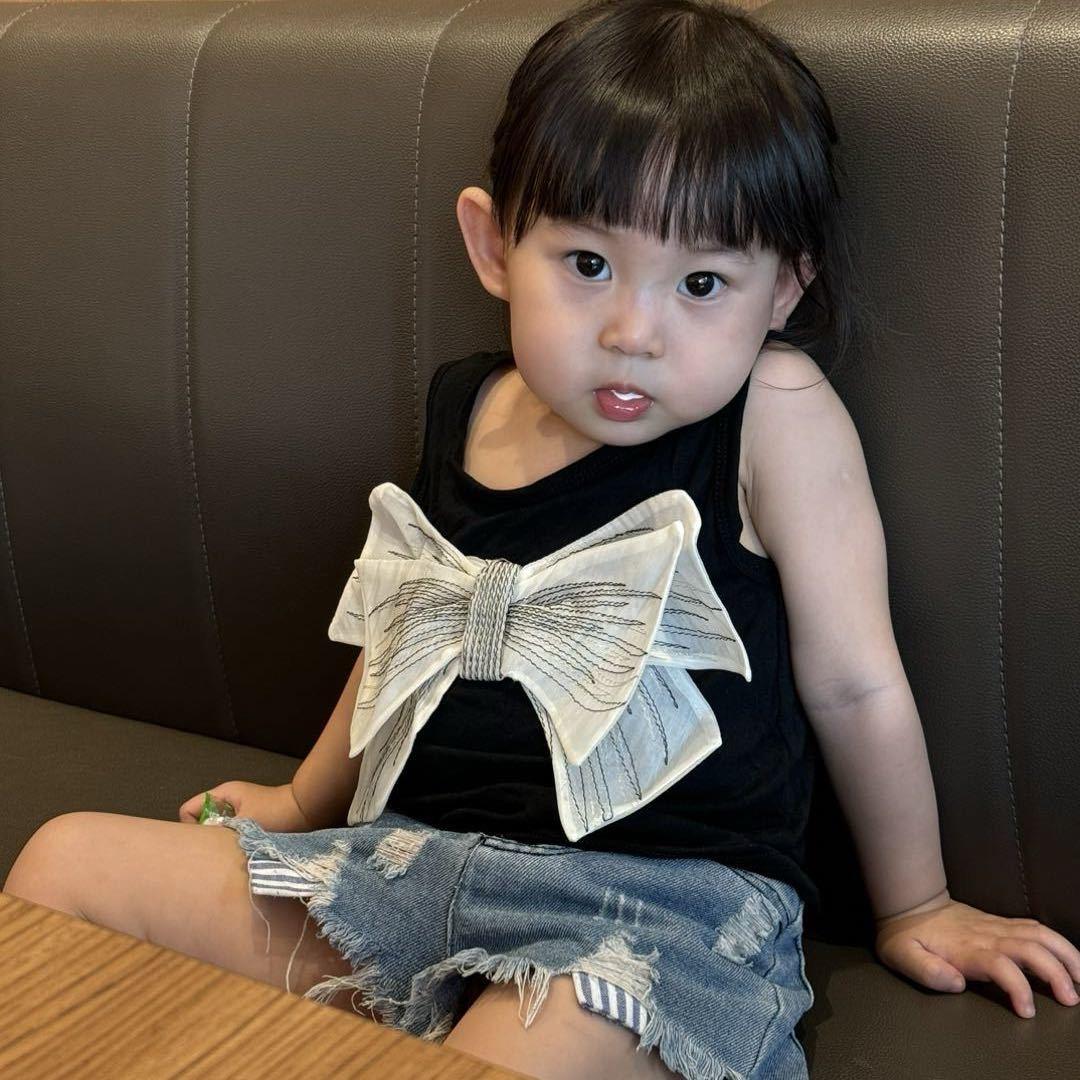 👧是静宝啦