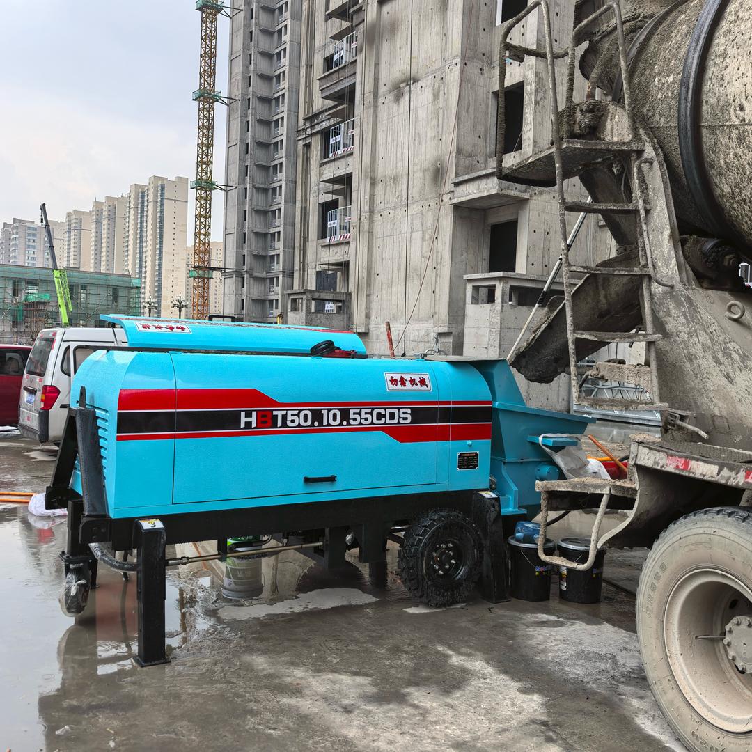 混凝土输送泵厂家直销