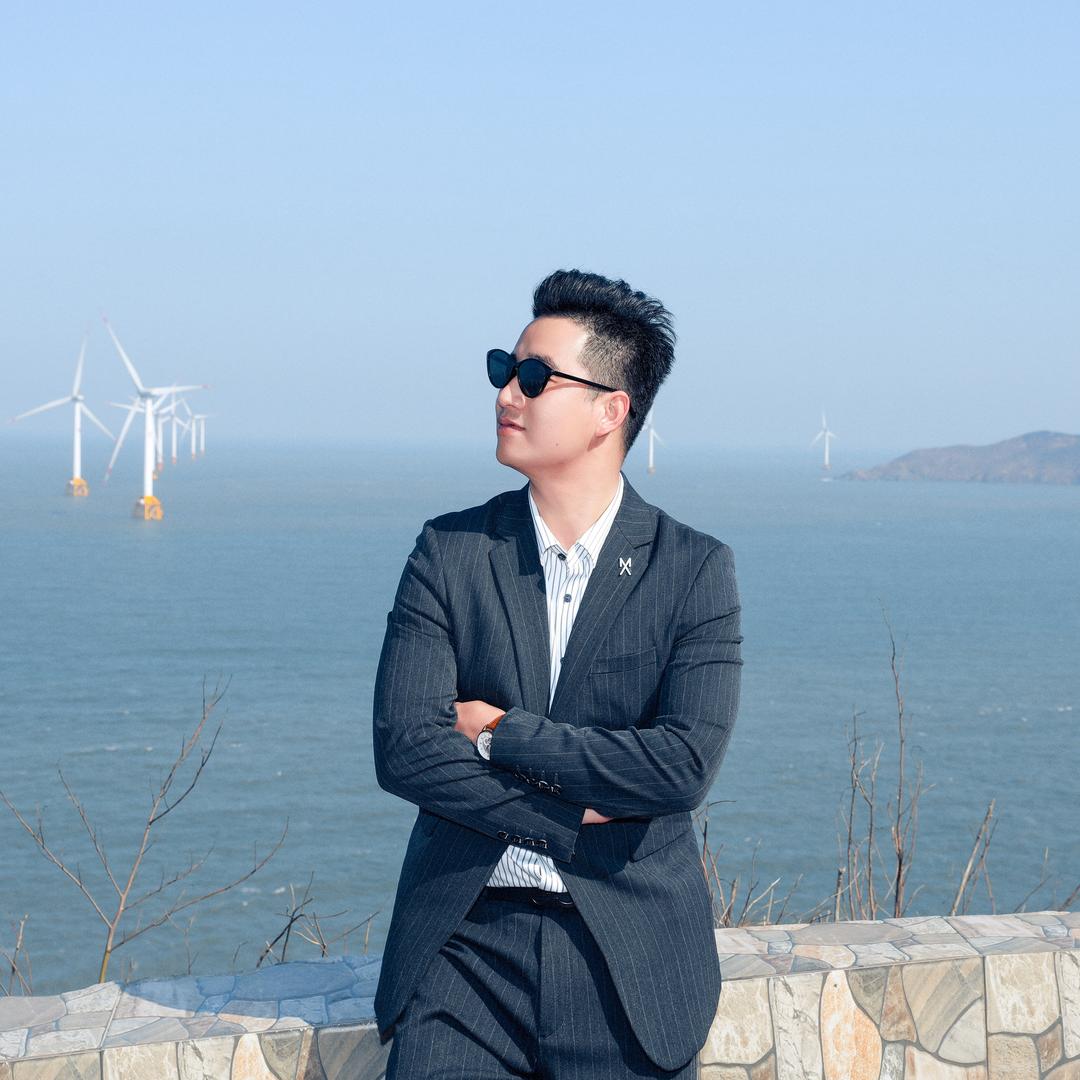 刘鹏（努力🀄️）