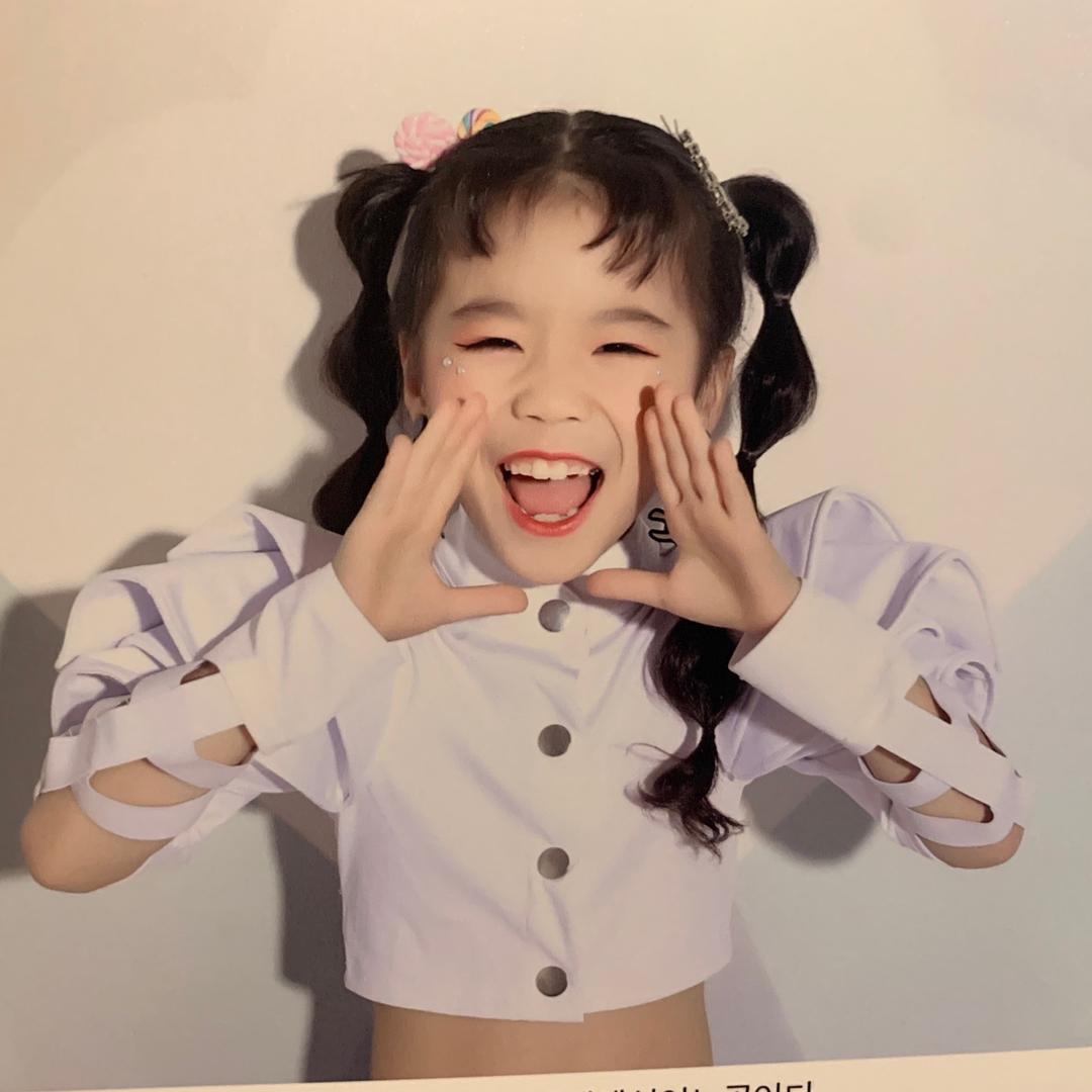 辉发石业•蔡小凤