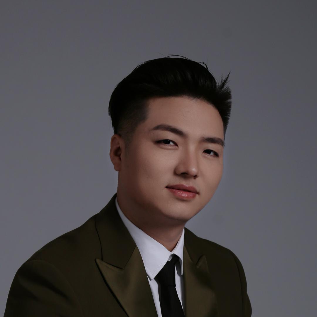 东大卧龙