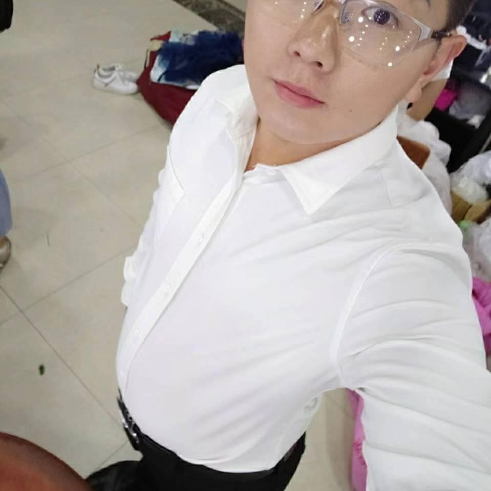 武汉市龙锦汽车销售营业部