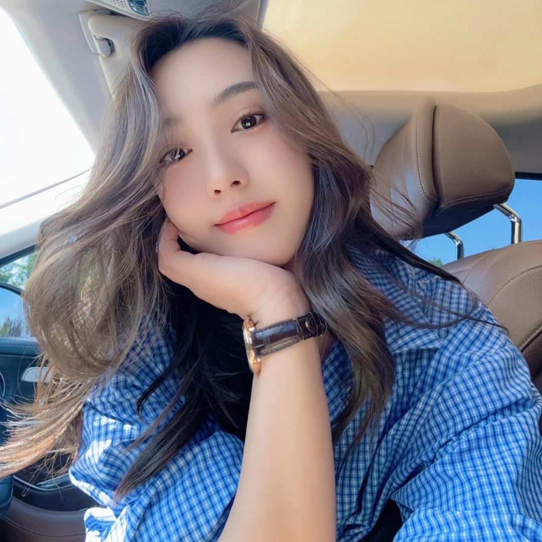 小狗在摇尾巴-
