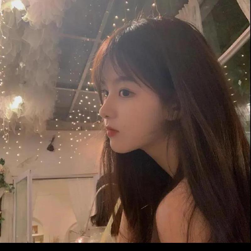 🌈莉莉时尚衣橱在橱窗