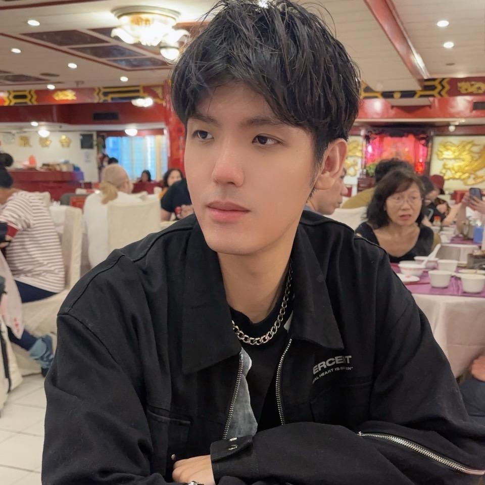是CC吶