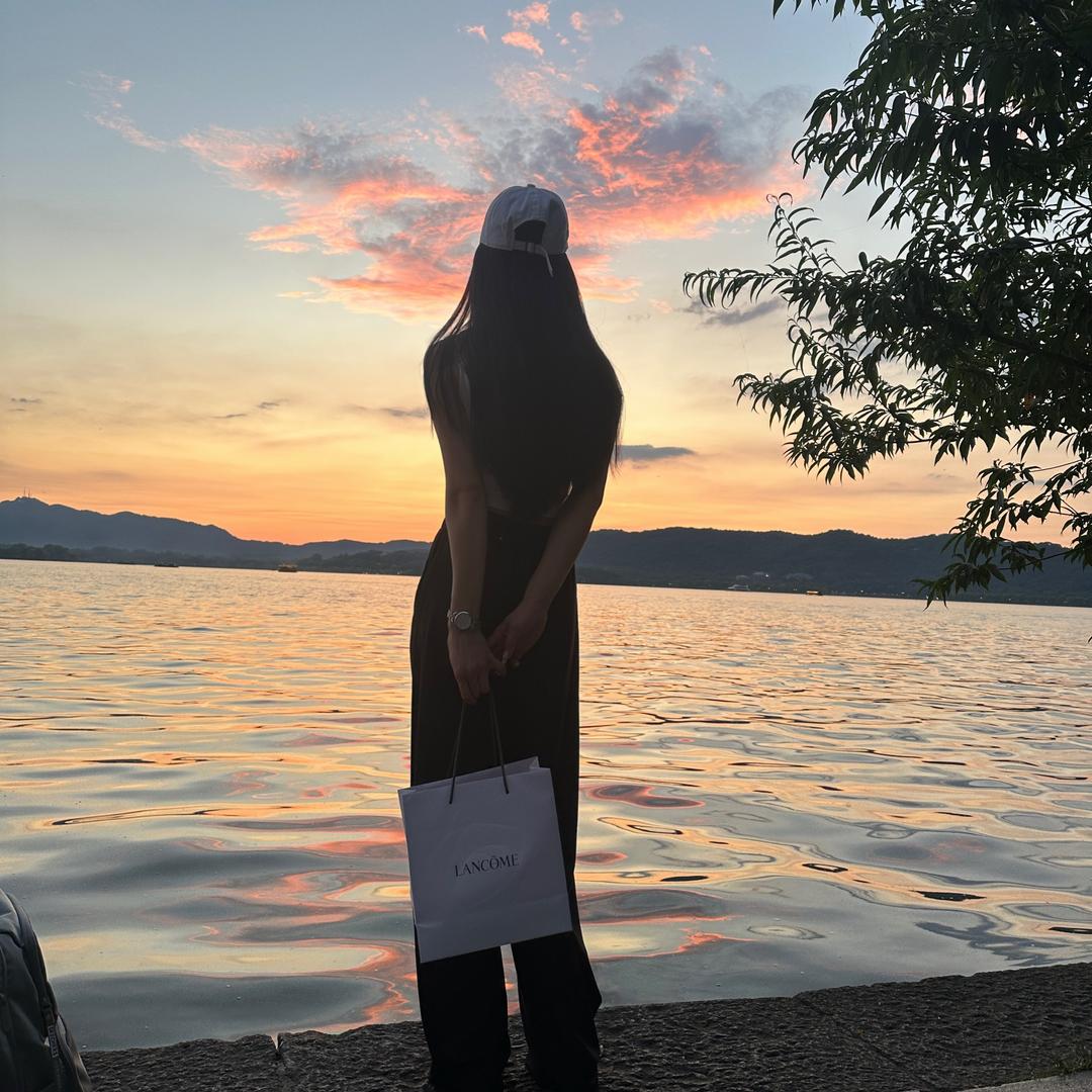 胡小小 砥砺前行