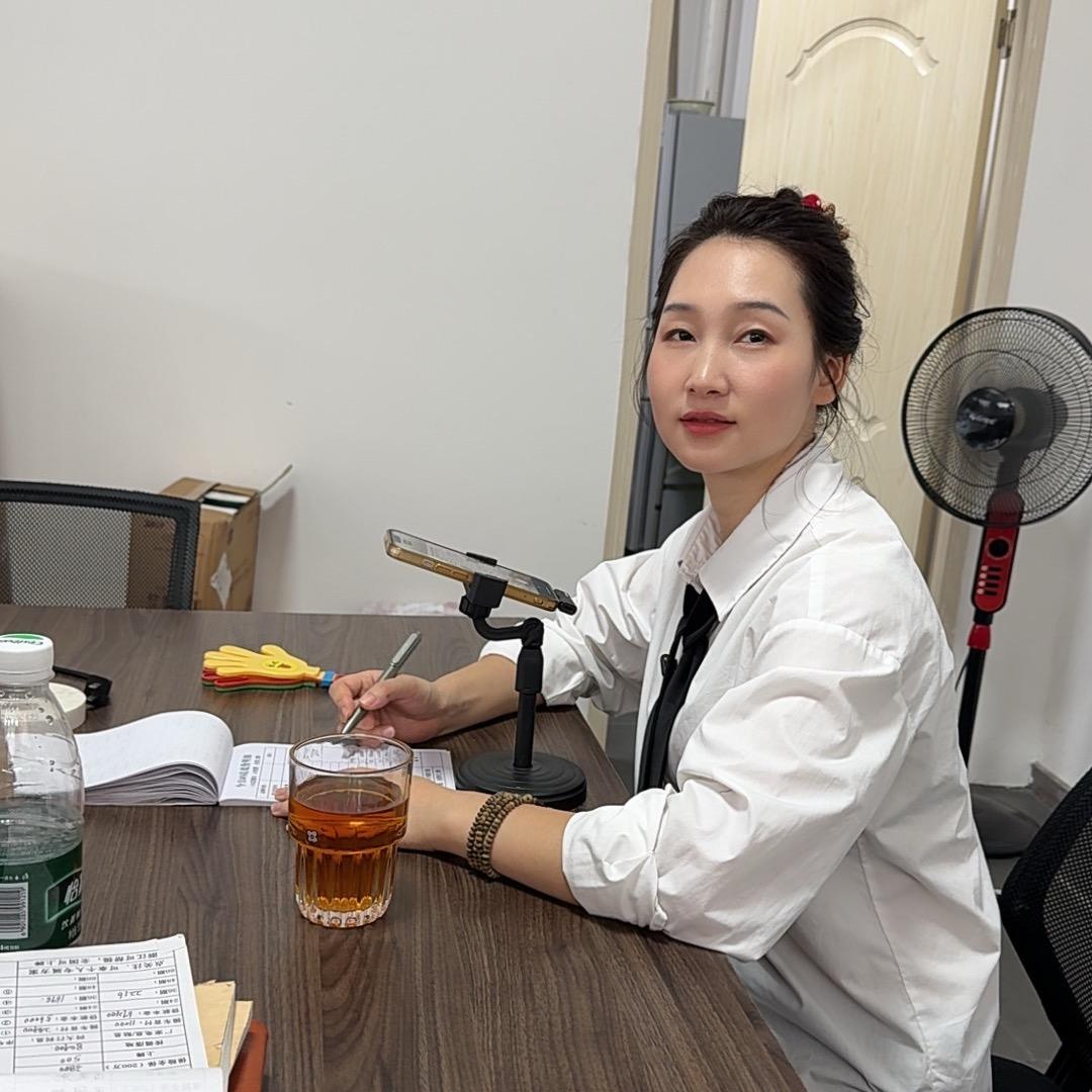 佛山丹灶沙边奇瑞汽车销售玲姐