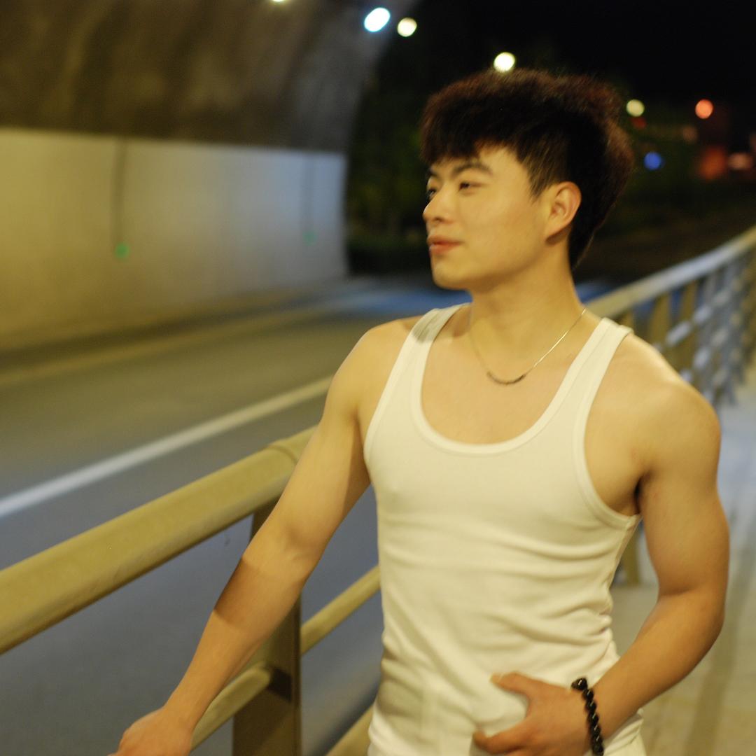 小莫喝不下（一杯倒）