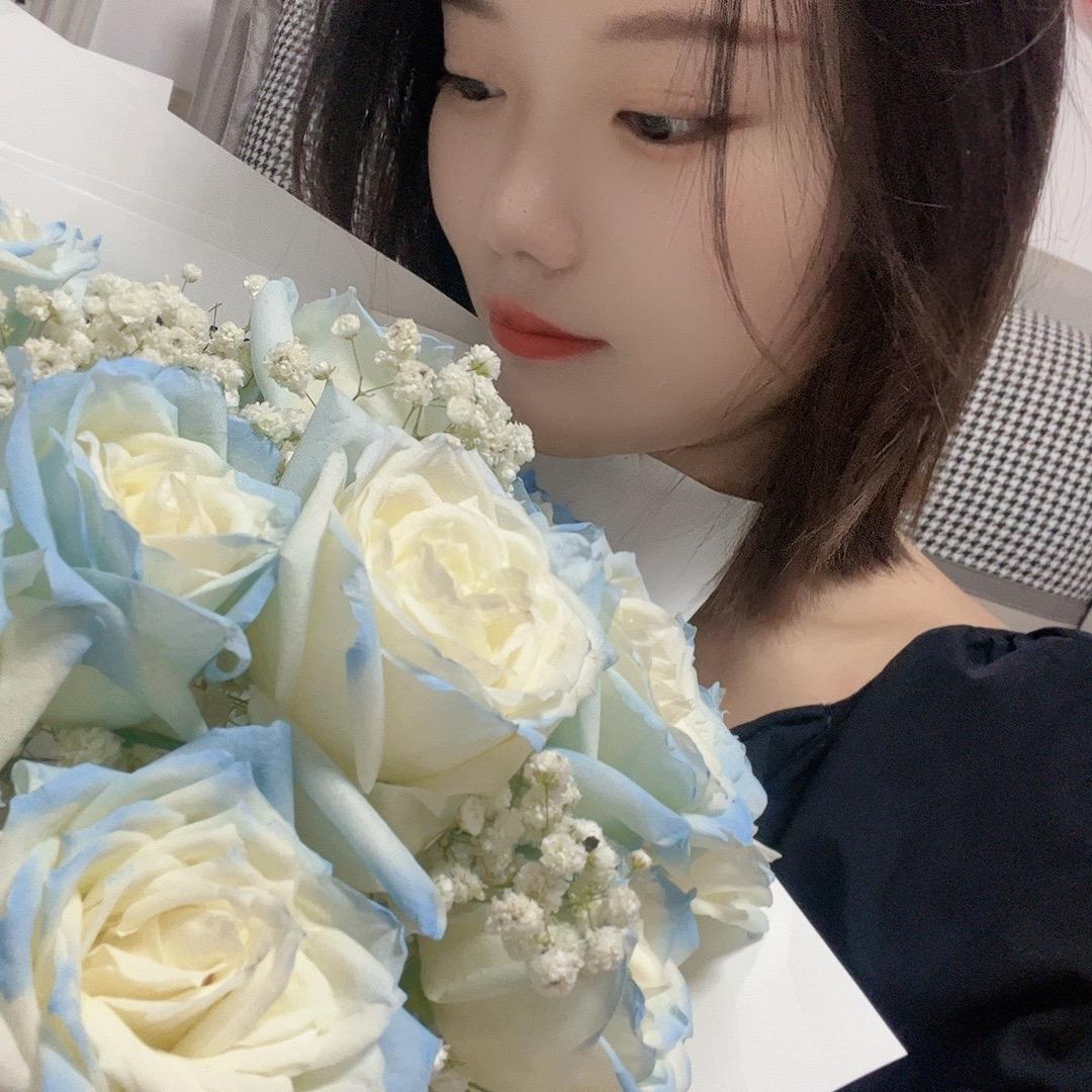 暴躁王王王（开封卖菜煎饼的小阿姨）