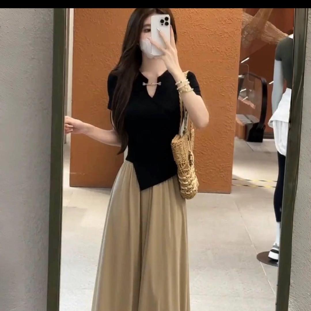 敏敏爱穿搭