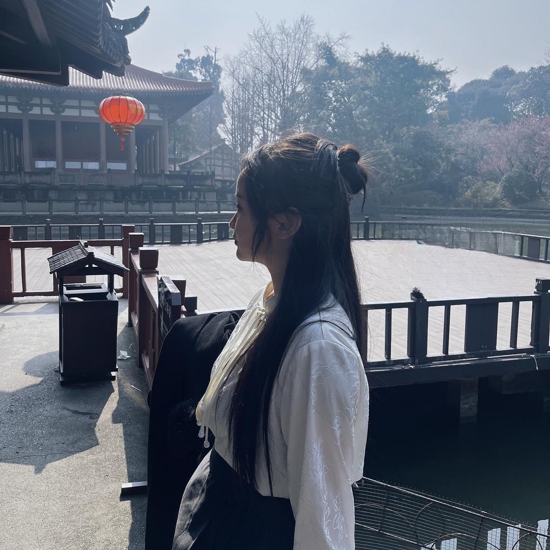 柒