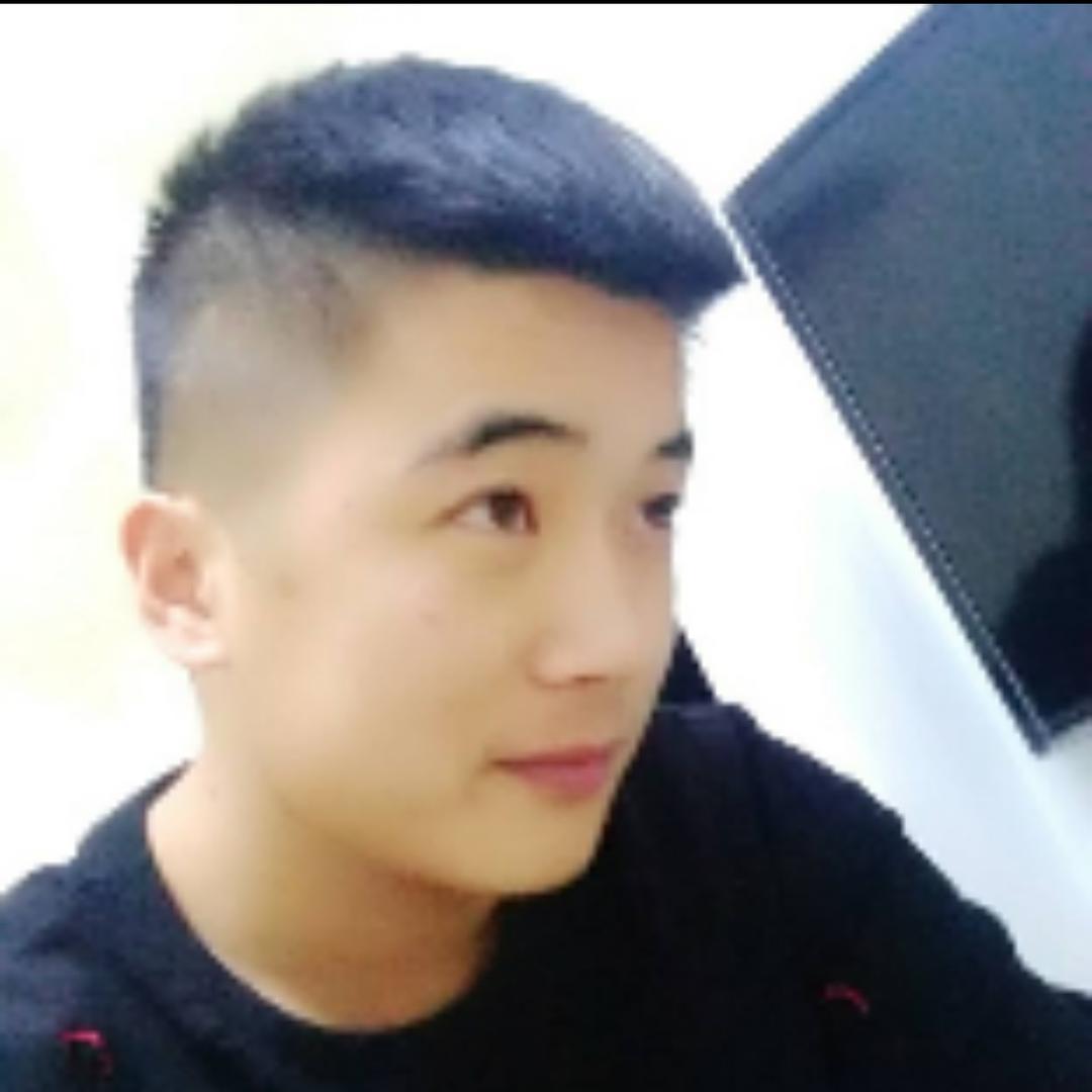 步入中年的青少年