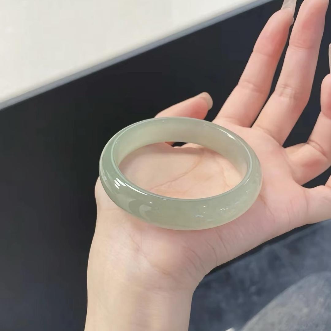 天然珠宝手镯壹壹