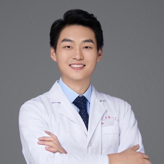 厦门整形医生张帆