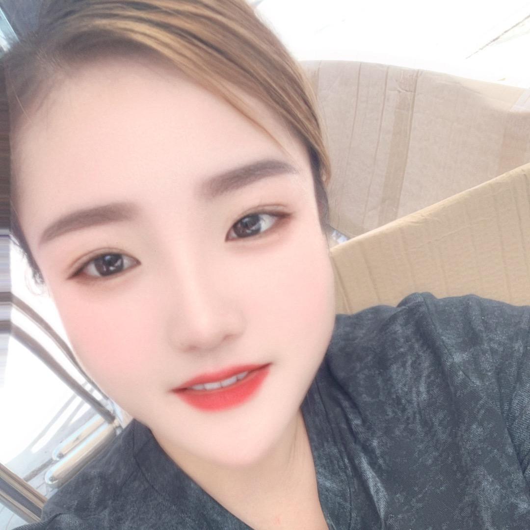 《衣念》女装