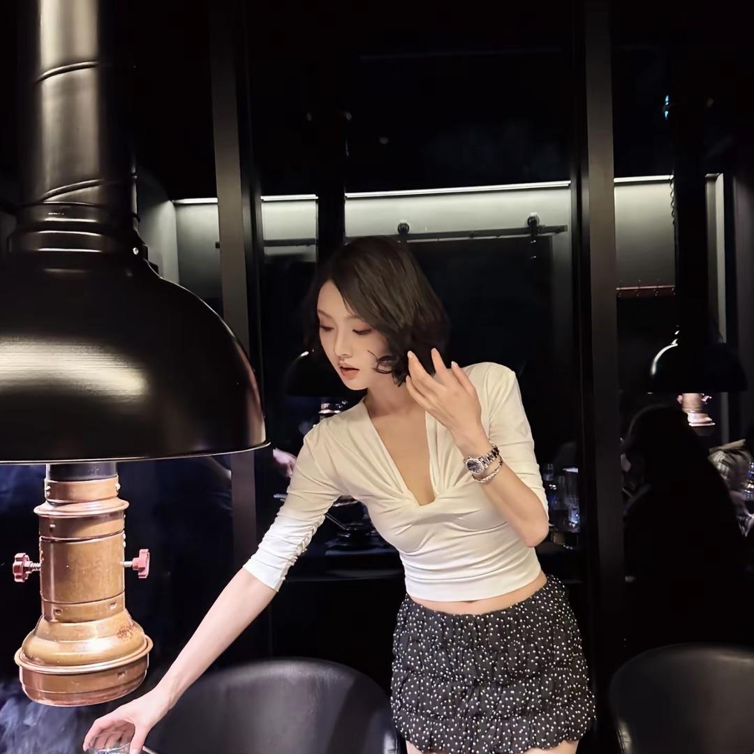 yoyo直播爆款美学穿搭