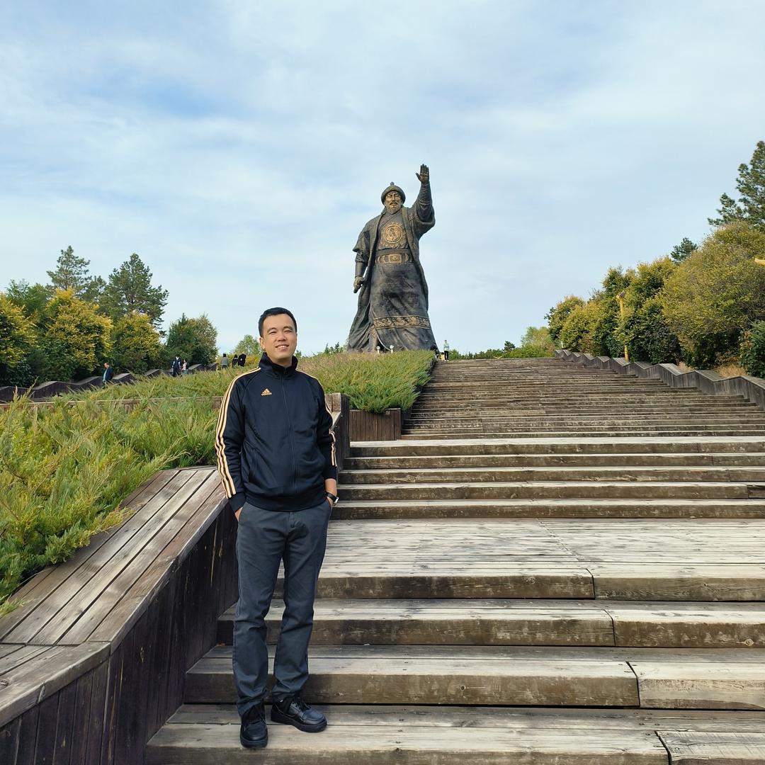 回首山河已是秋