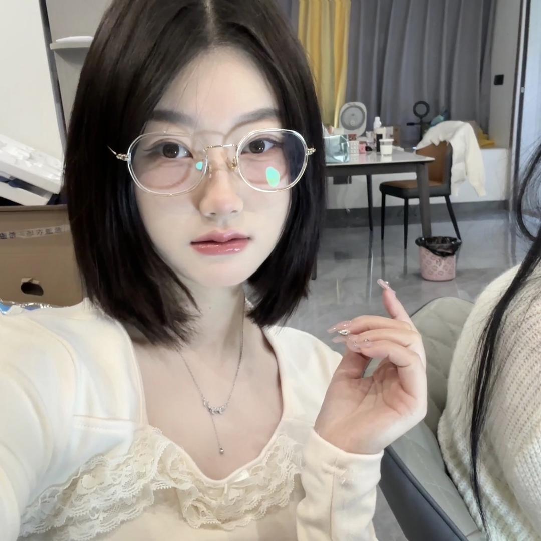 肉肉爱吃肉♑️