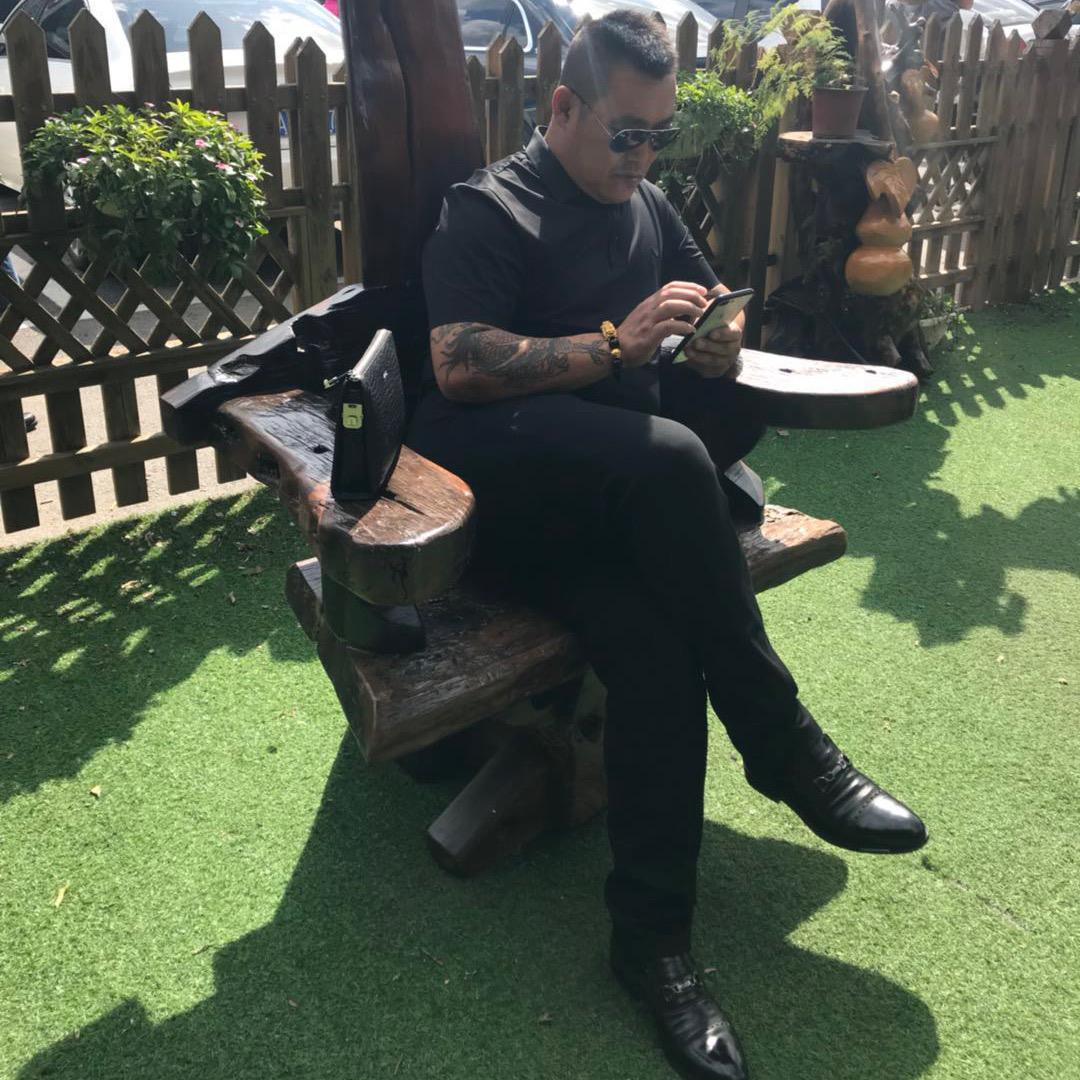 牛牛宠物犬养殖场