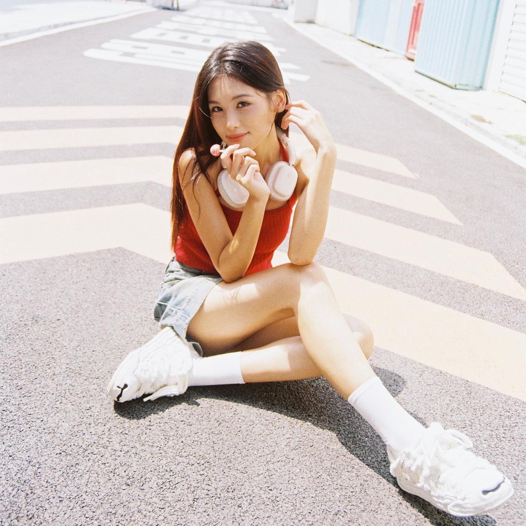 人间小嫦娥