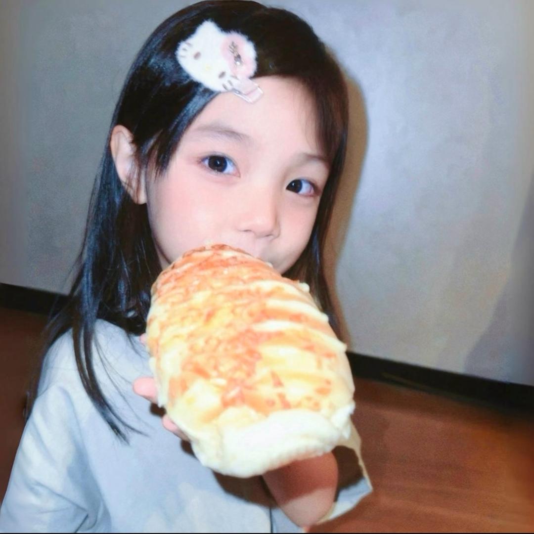 纯素颜🥨