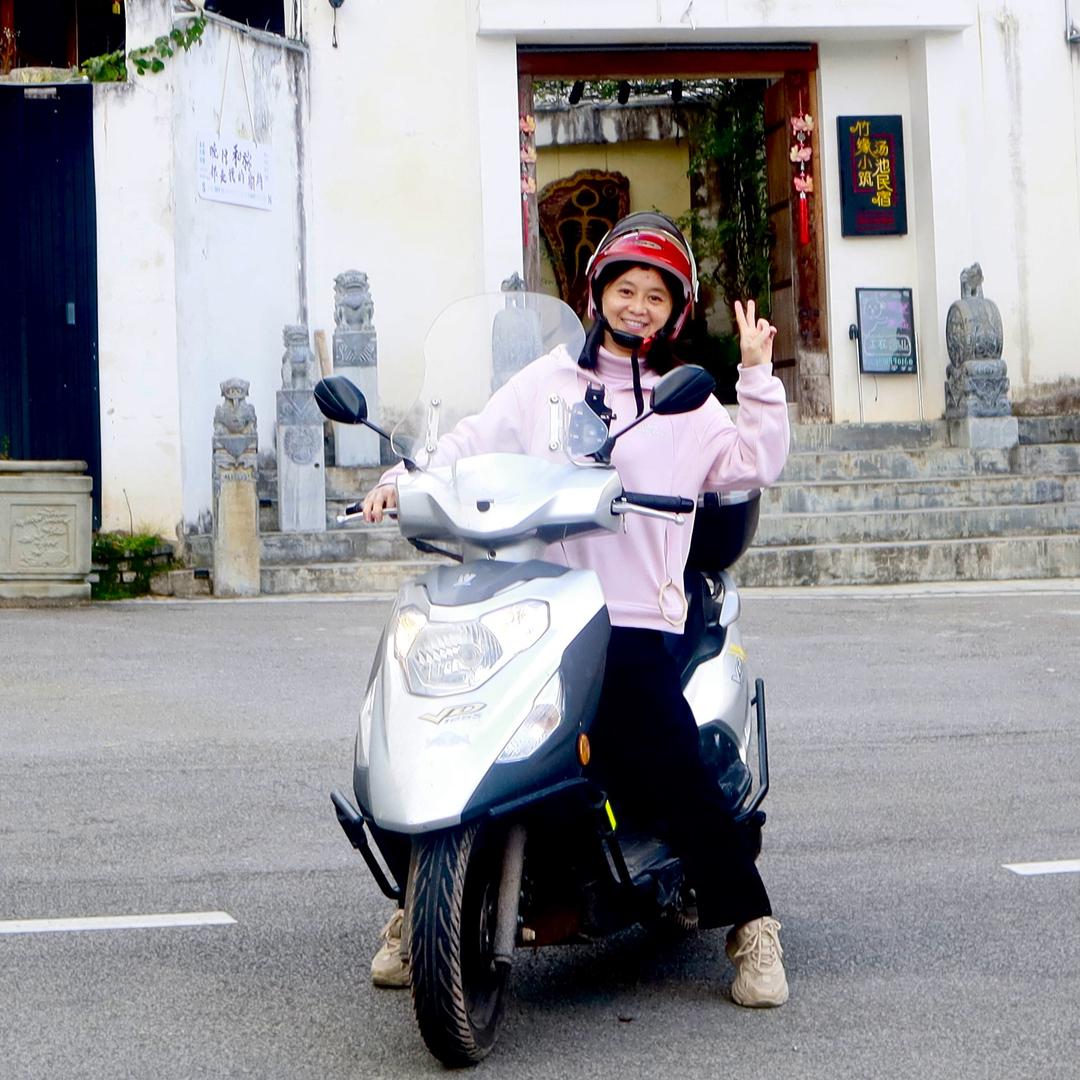 艾艾（袁驿吴志辉车行）