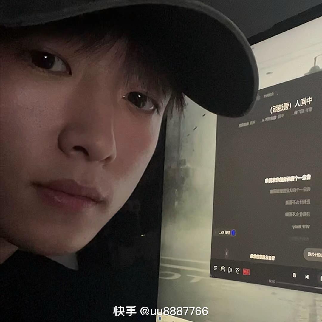 ￴￴   ￴ ￴ ￴￴￴