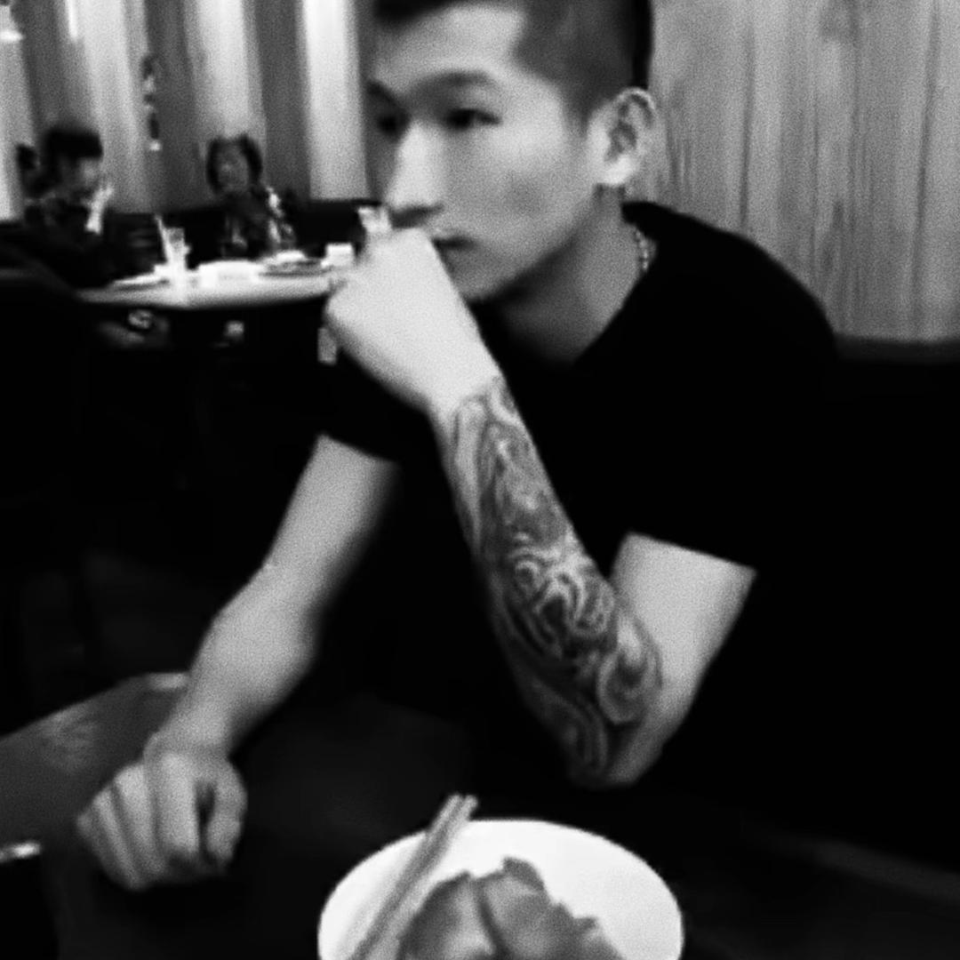 一个人