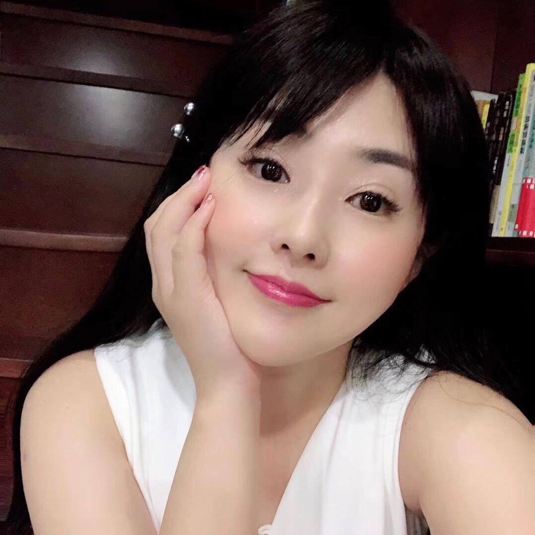 大连万达恩服饰