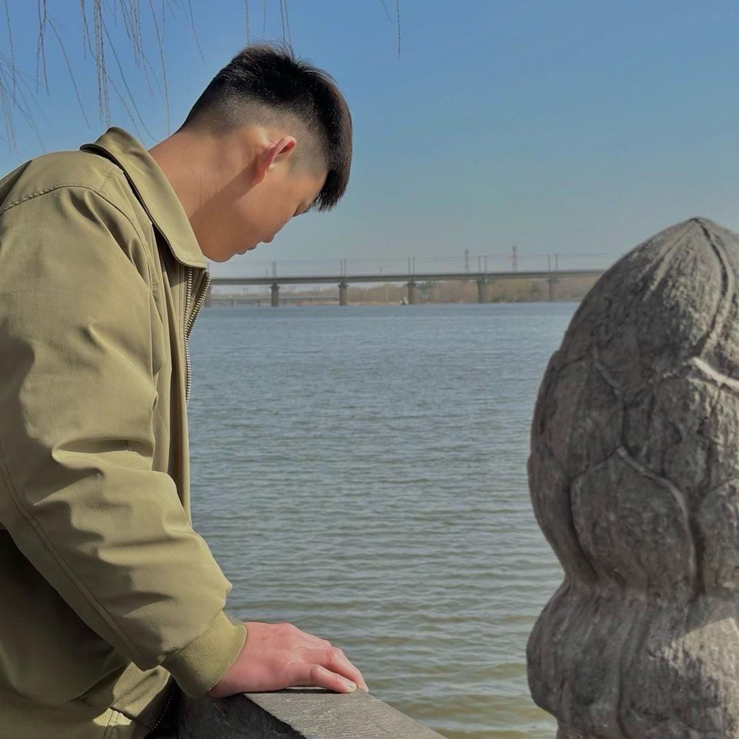 叫我小洋🌊