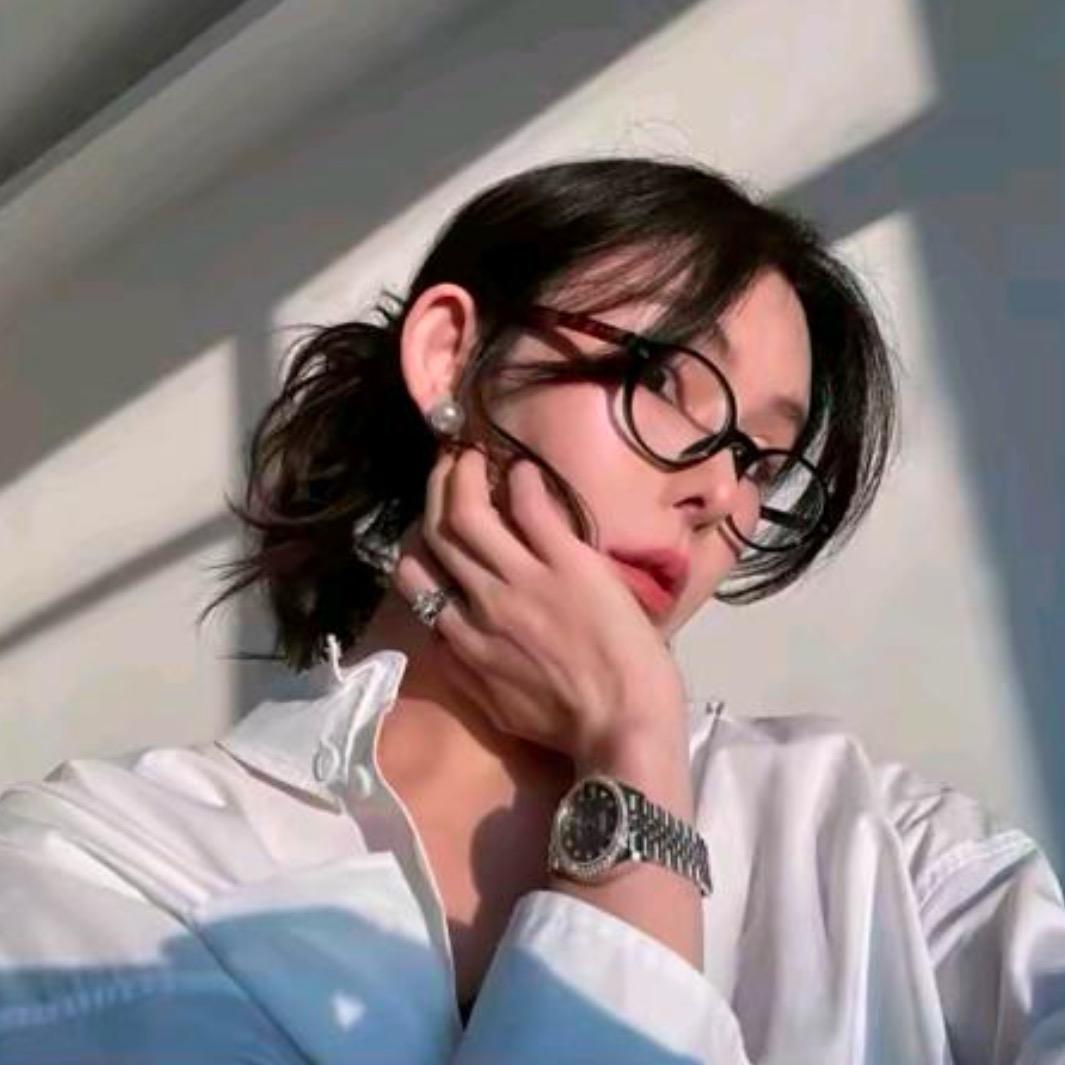 侯點點～精选穿搭