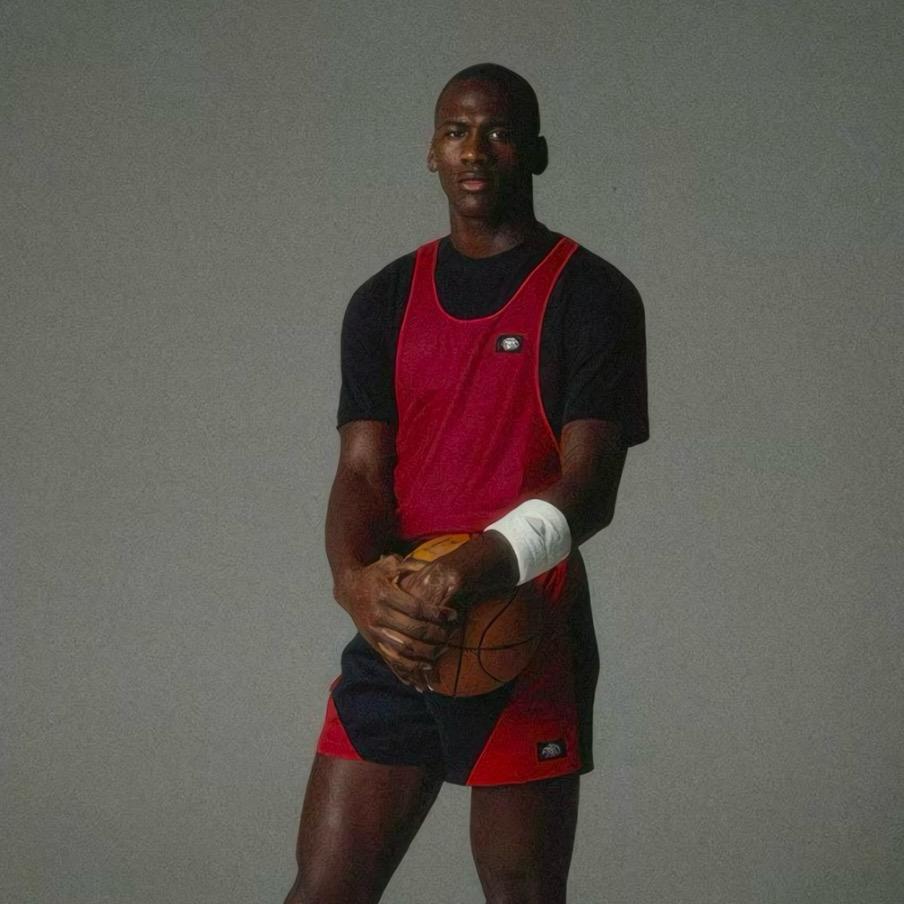 ࿐R🏀