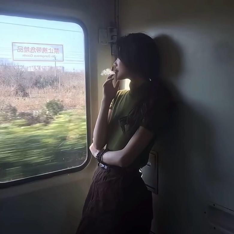 江栀嵛